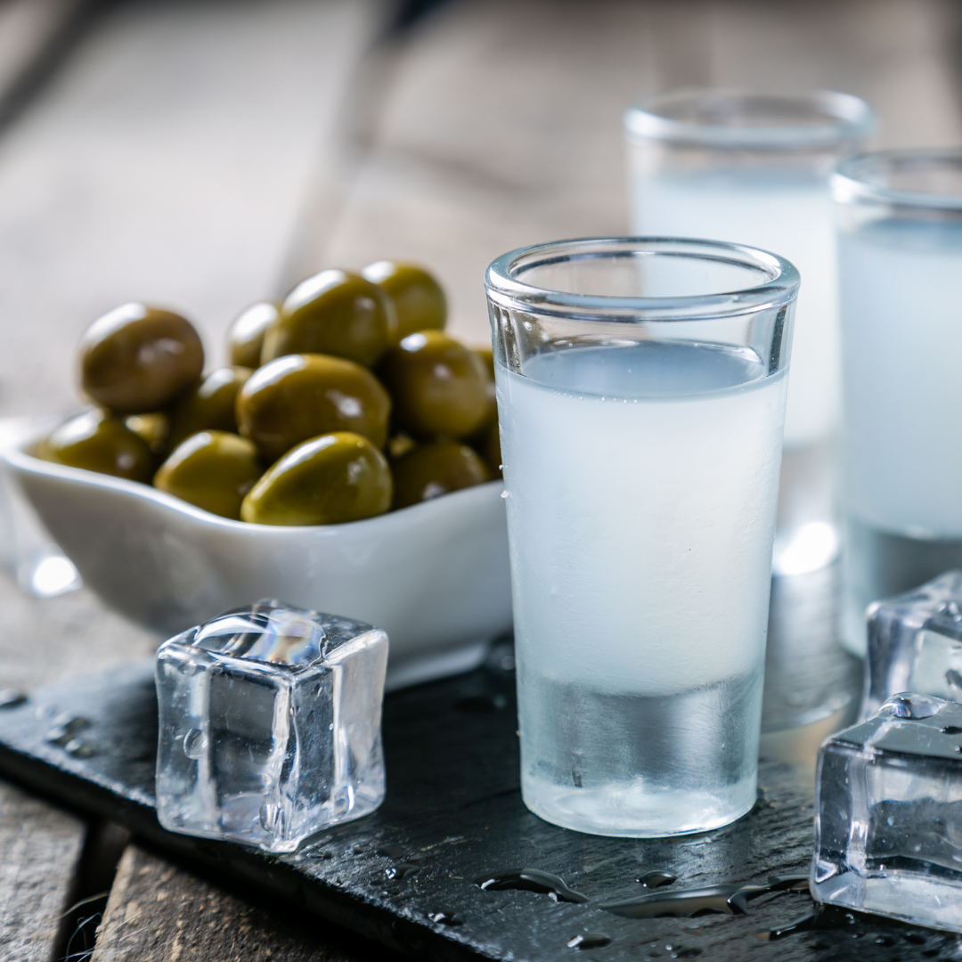 piatti tipici greci ouzo